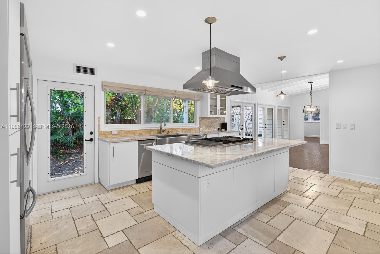 6395 SW 42nd Ter South Miami, FL 33155