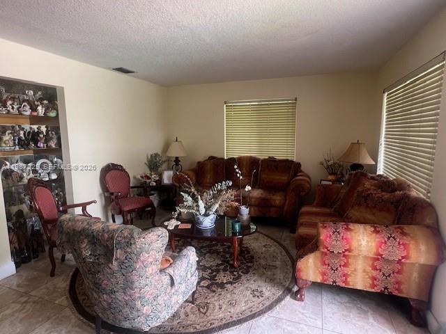 3366 Thomas Ave Miami, FL 33133