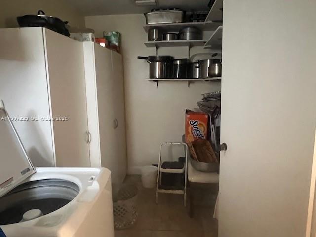 3366 Thomas Ave Miami, FL 33133