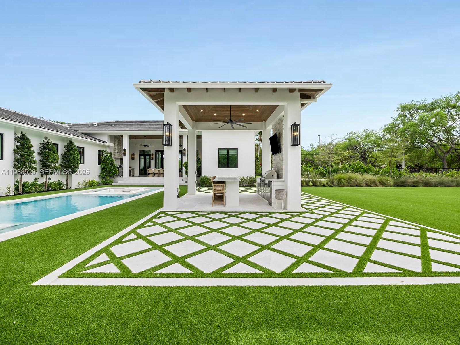 14200 Old Cutler Rd Palmetto Bay, FL 33158