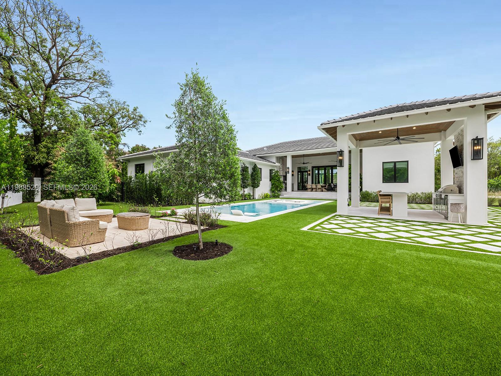 14200 Old Cutler Rd Palmetto Bay, FL 33158