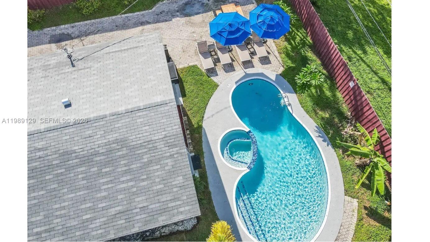 3161 Riverland Rd Fort Lauderdale, FL 33312