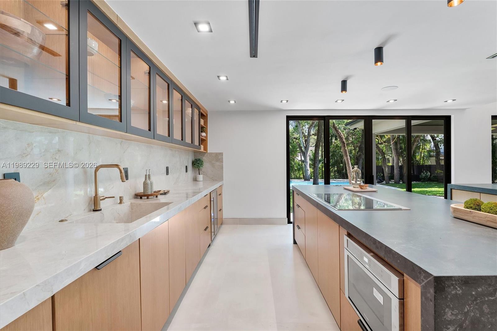 5820 SW 33rd Ln Hollywood, FL 33312