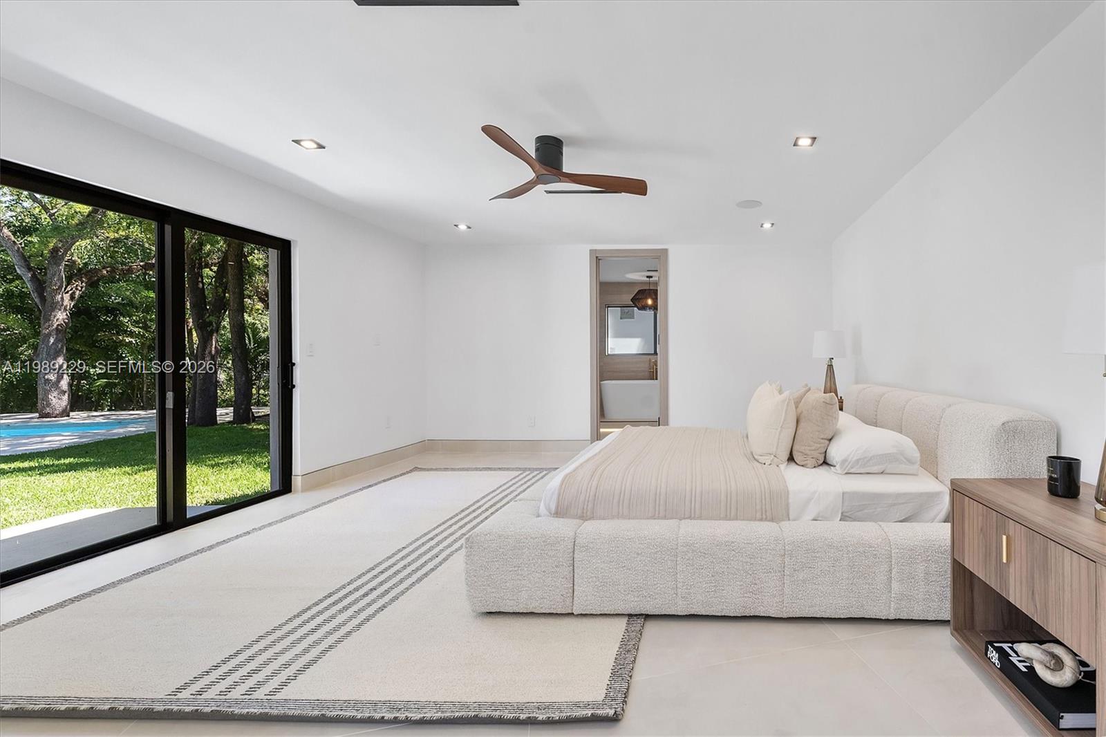 5820 SW 33rd Ln Hollywood, FL 33312