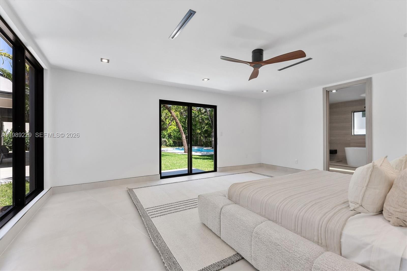 5820 SW 33rd Ln Hollywood, FL 33312