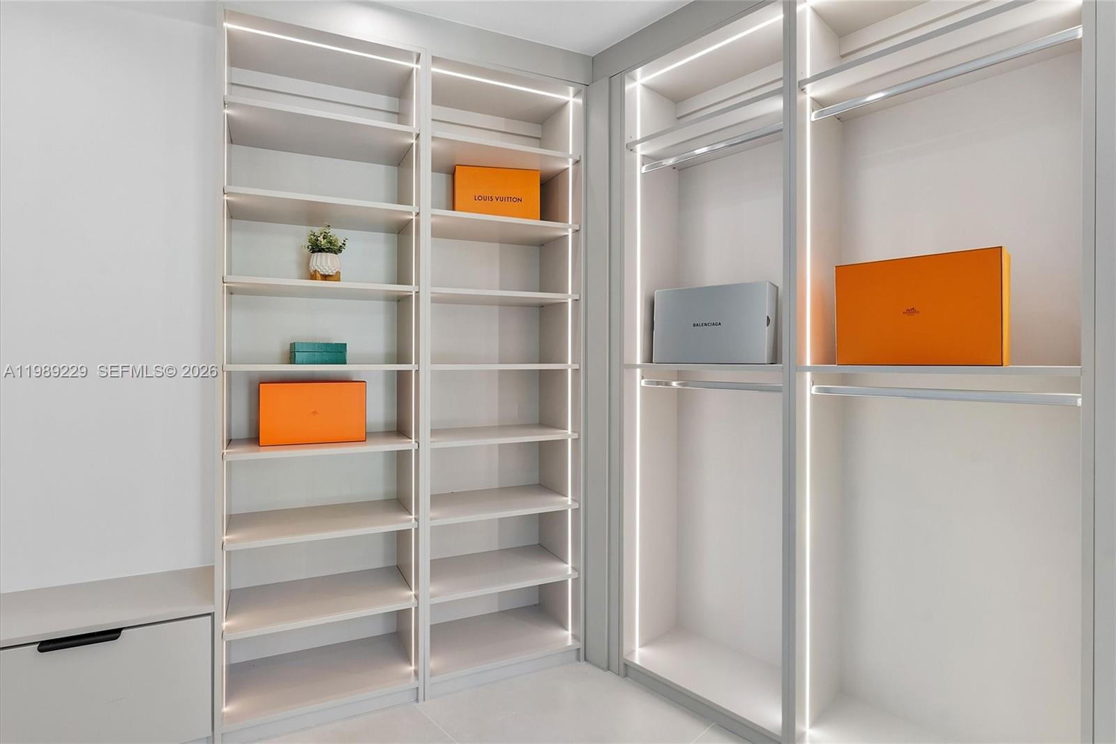 5820 SW 33rd Ln Hollywood, FL 33312