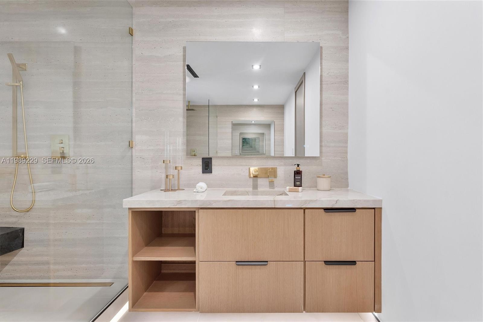 5820 SW 33rd Ln Hollywood, FL 33312