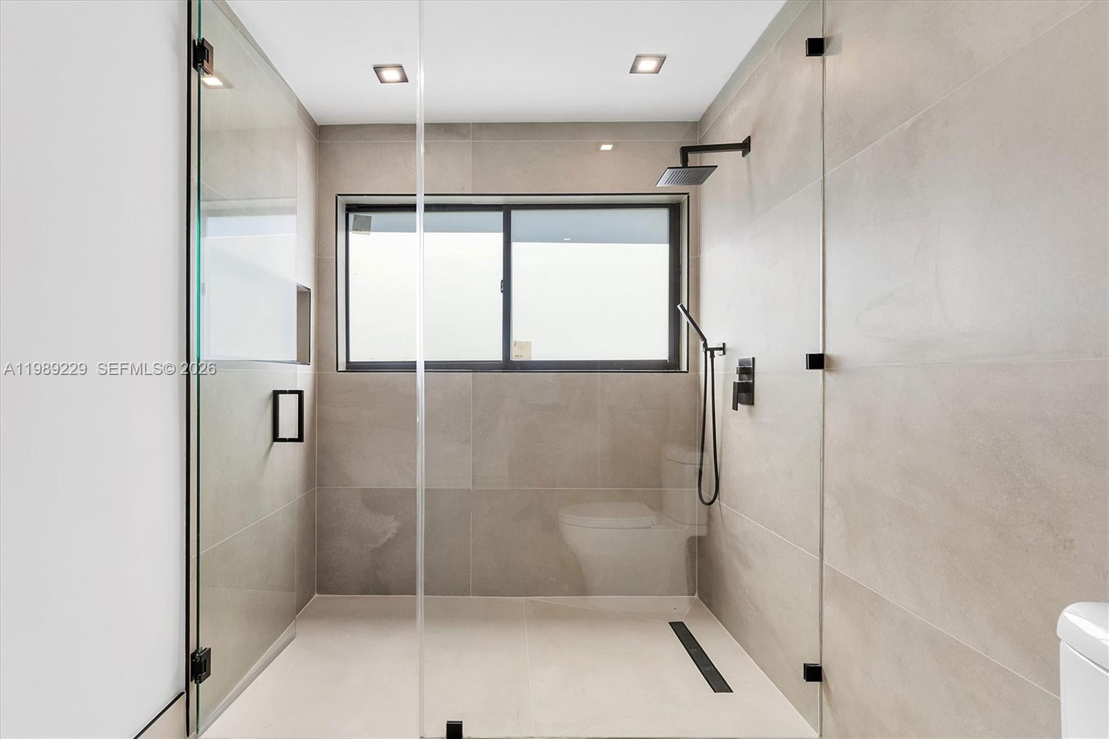 5820 SW 33rd Ln Hollywood, FL 33312