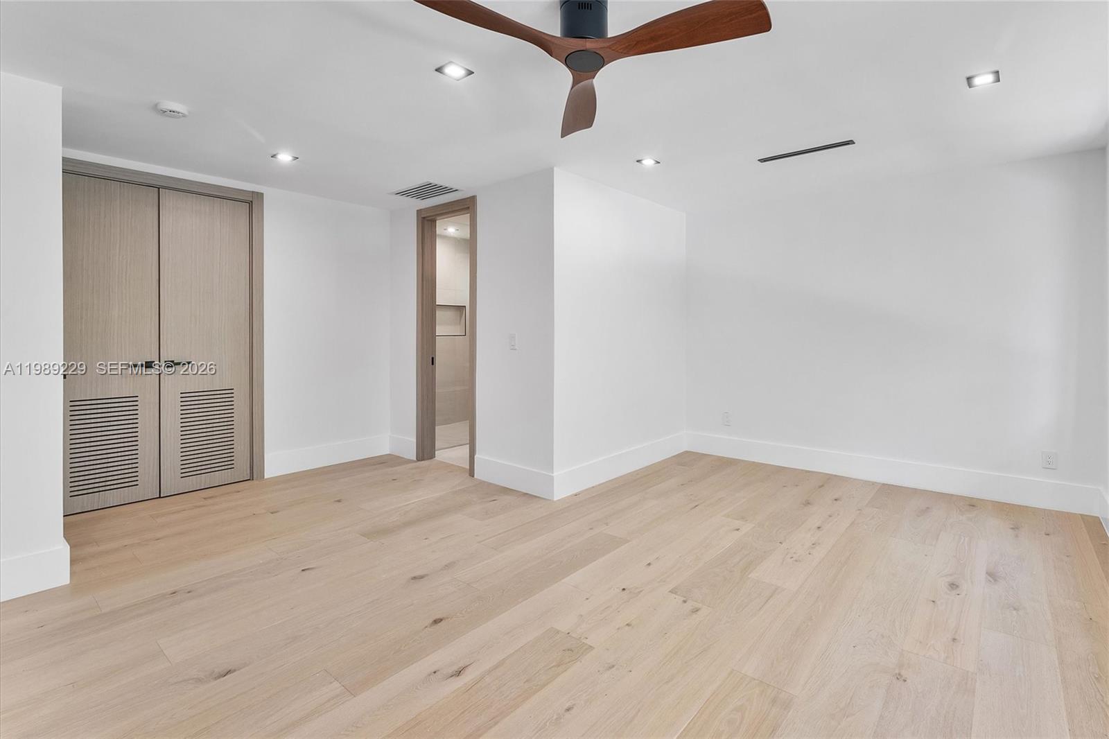 5820 SW 33rd Ln Hollywood, FL 33312