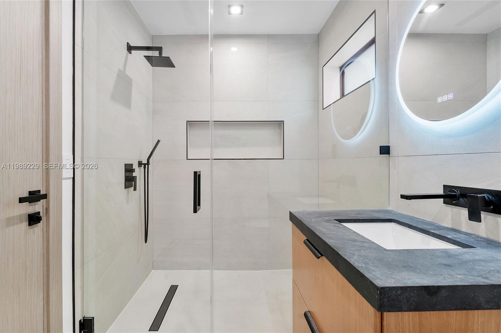 5820 SW 33rd Ln Hollywood, FL 33312