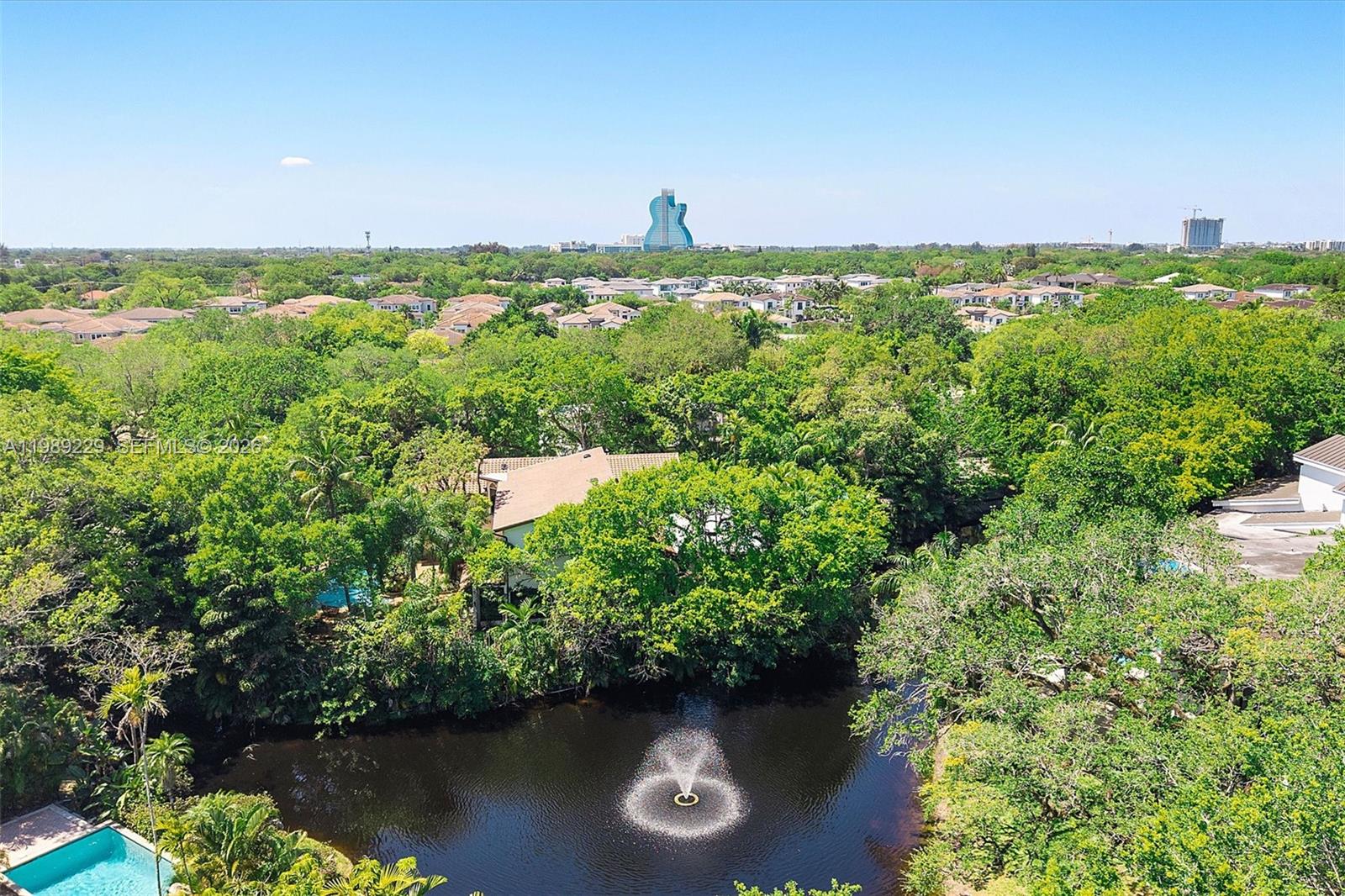 5820 SW 33rd Ln Hollywood, FL 33312