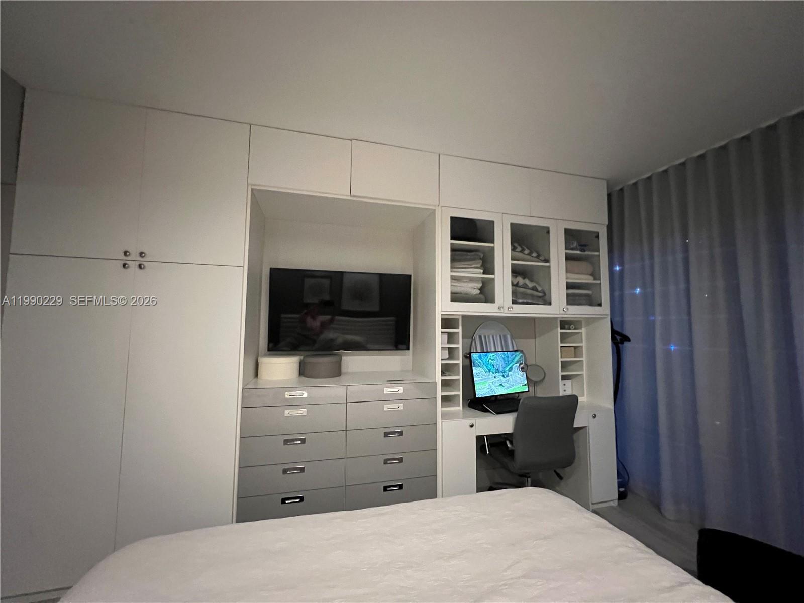 image Brickell Heights East10