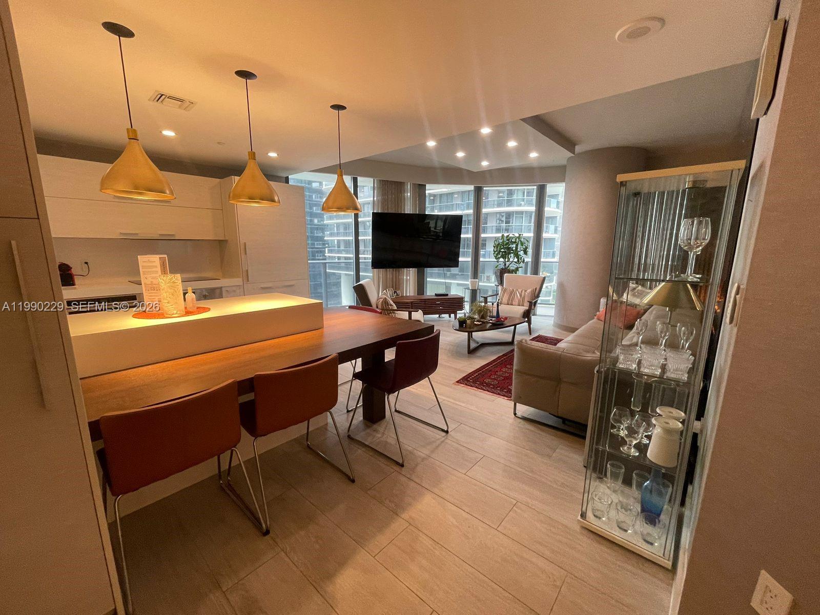 image Brickell Heights East7