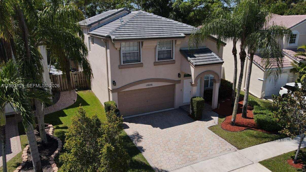15856 NW 12th Ct Pembroke Pines, FL 33028