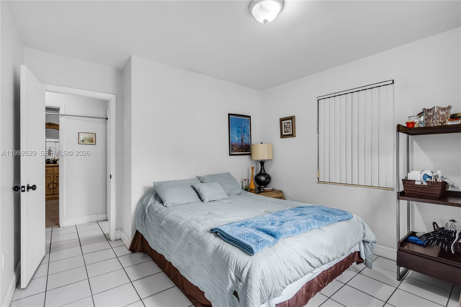 2145 SW 26th St Miami, FL 33133