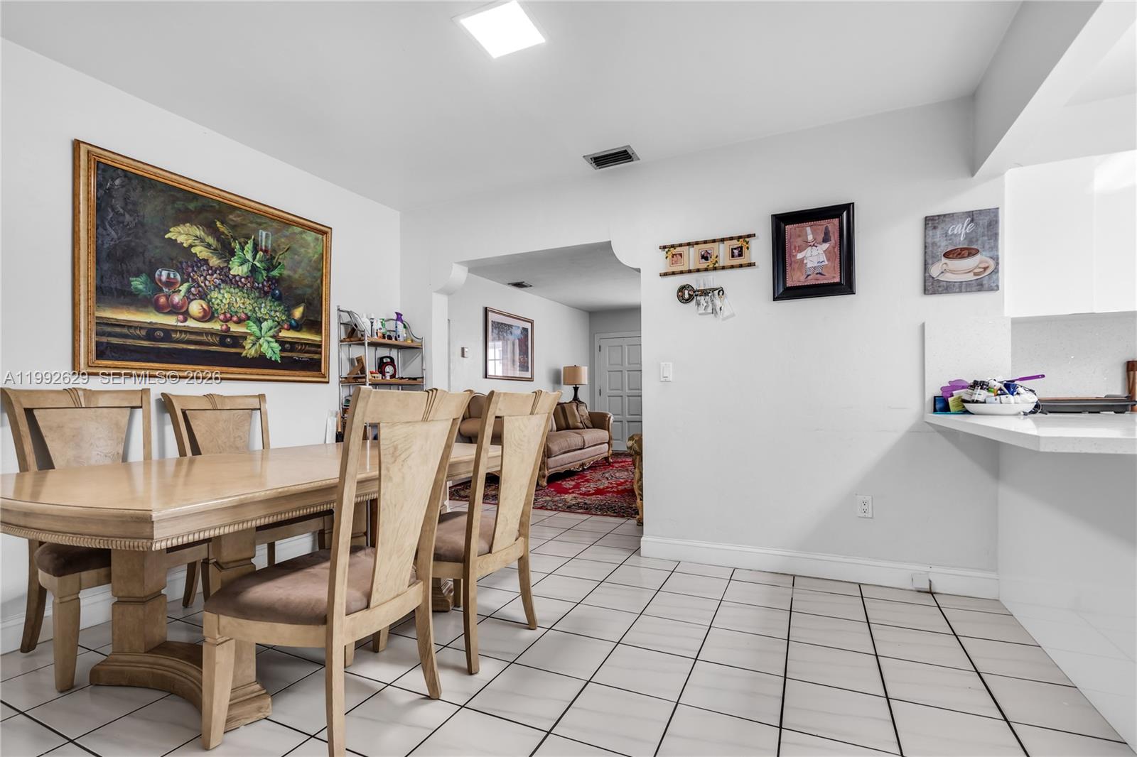 2145 SW 26th St Miami, FL 33133