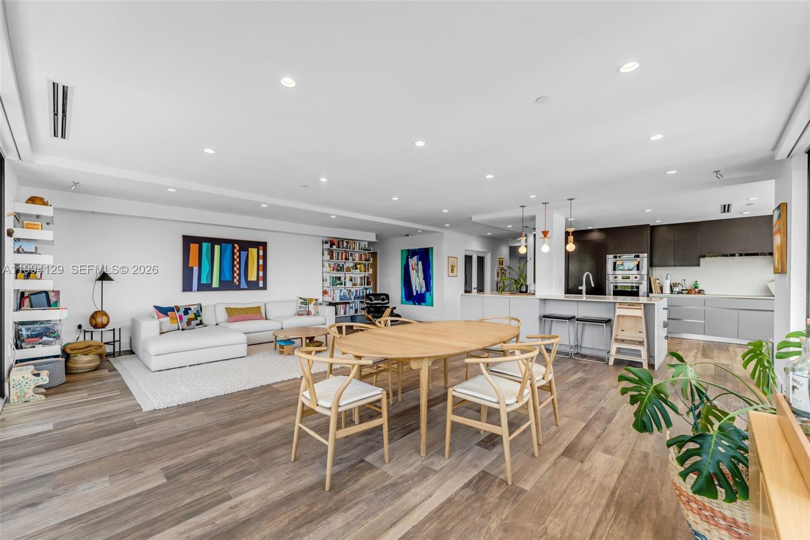 image Emerald Bay at Key Colony0