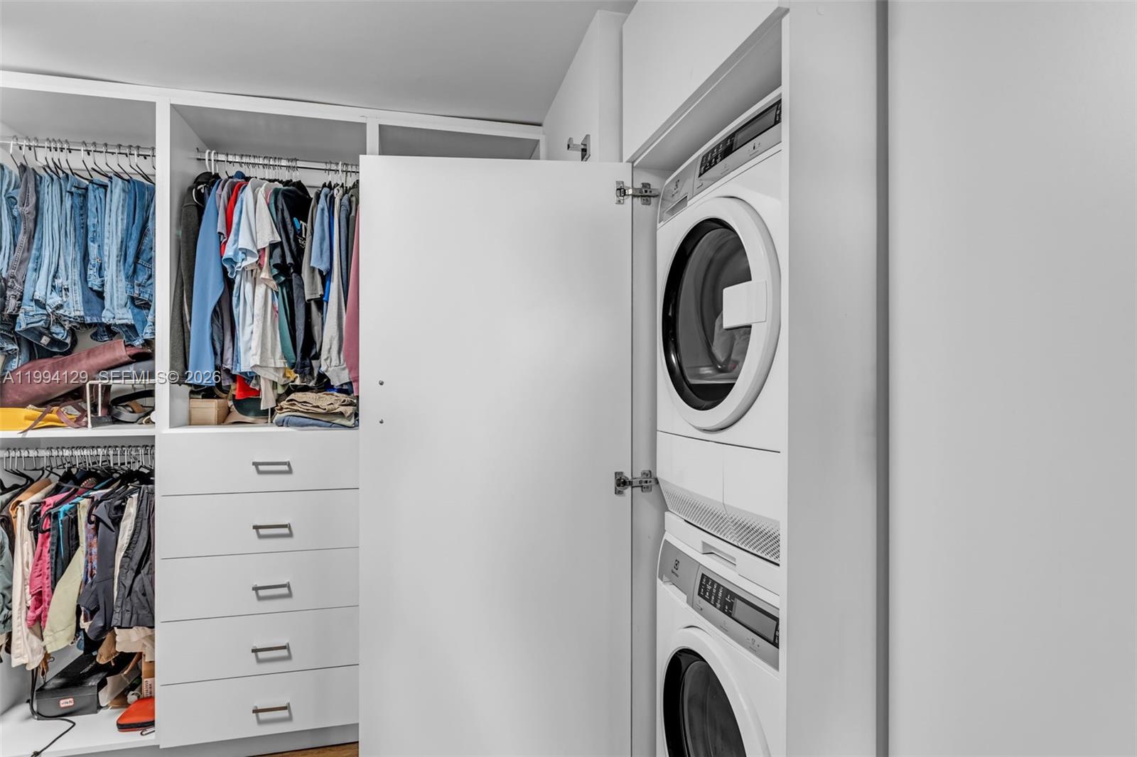 image Emerald Bay at Key Colony19