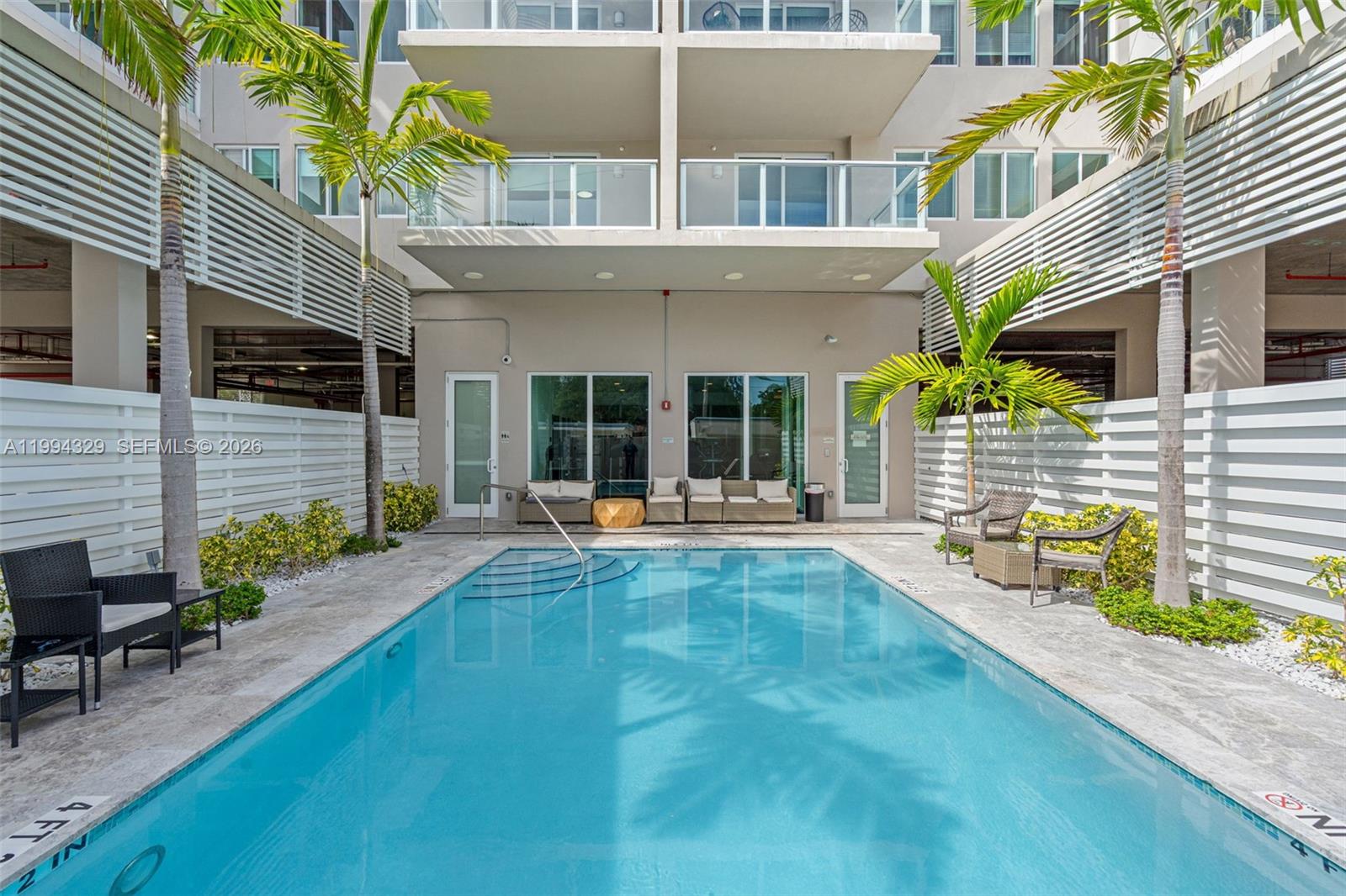 1850 Monroe St #310 Hollywood, FL 33020