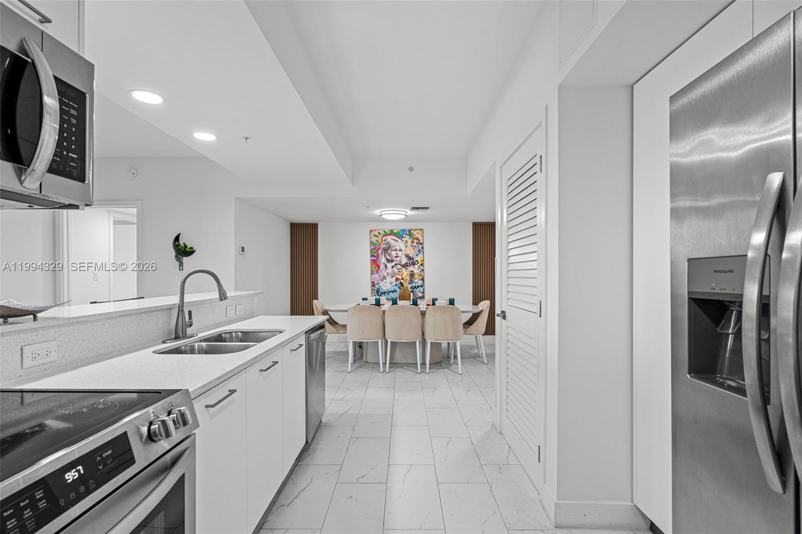 1850 Monroe St #310 Hollywood, FL 33020