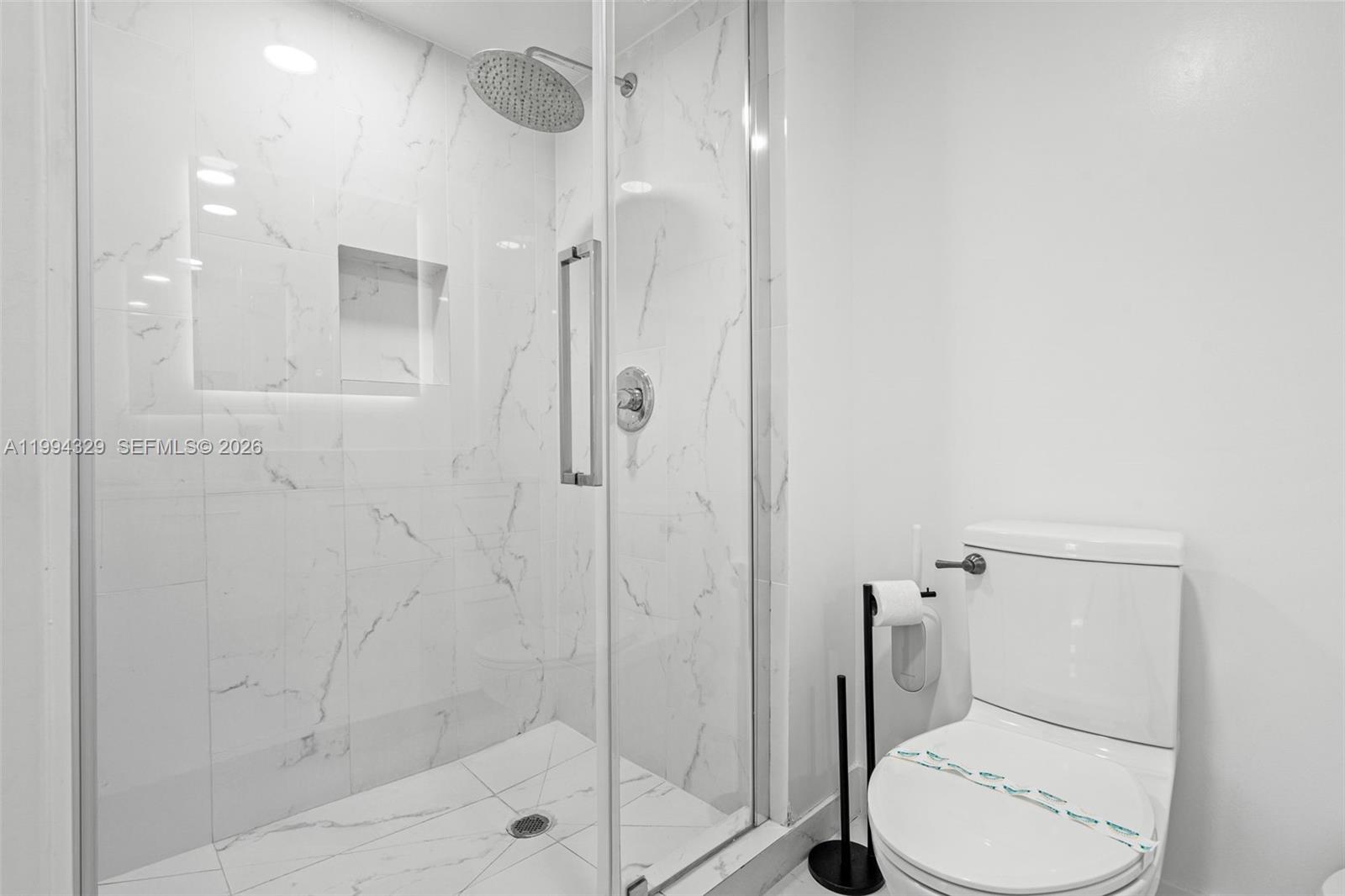 1850 Monroe St #310 Hollywood, FL 33020