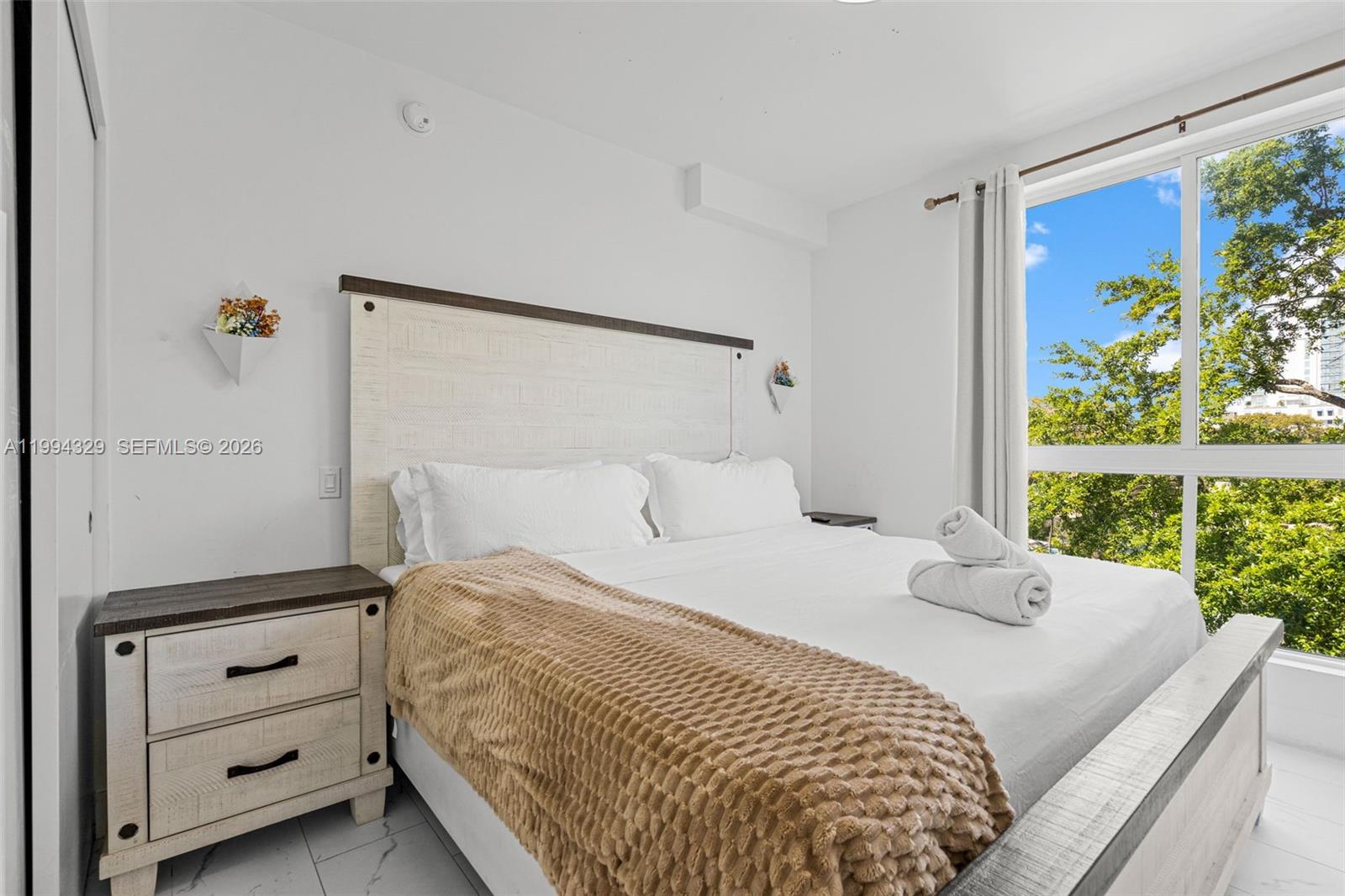 1850 Monroe St #310 Hollywood, FL 33020