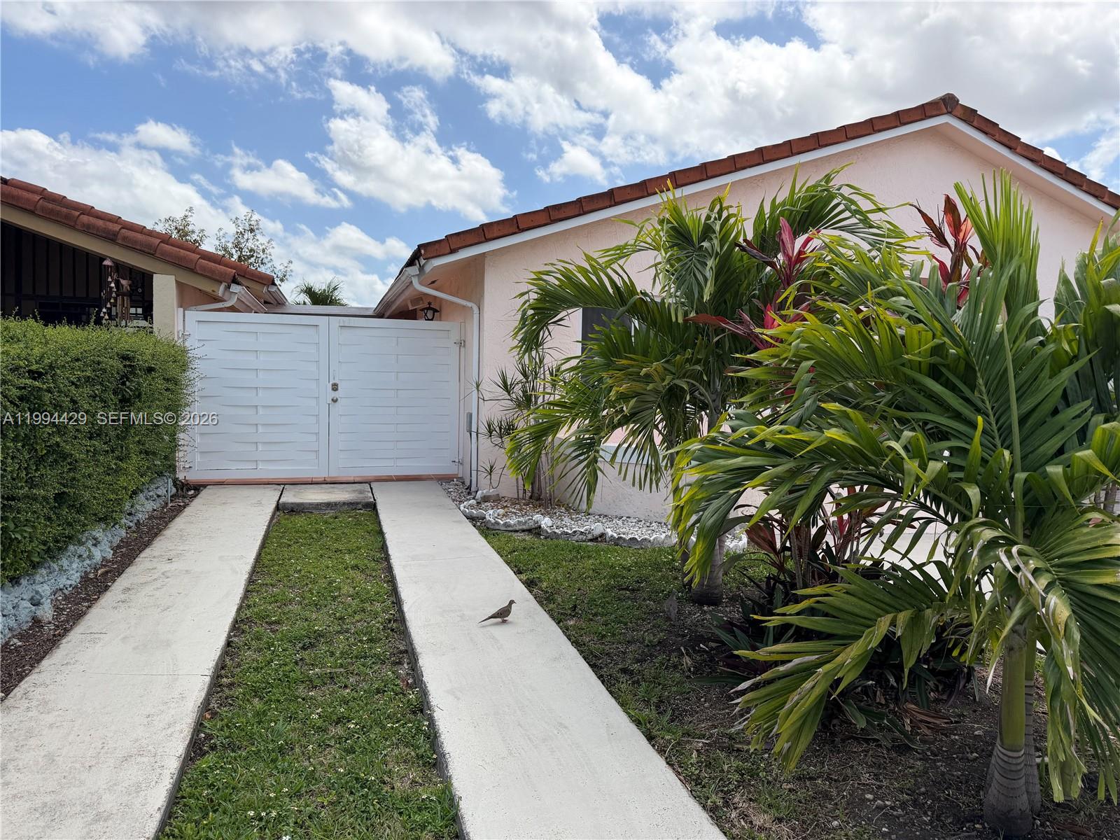 13470 SW 27th St Miami, FL 33175