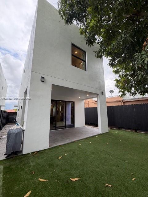 3645 SW 3rd St Miami, FL 33135