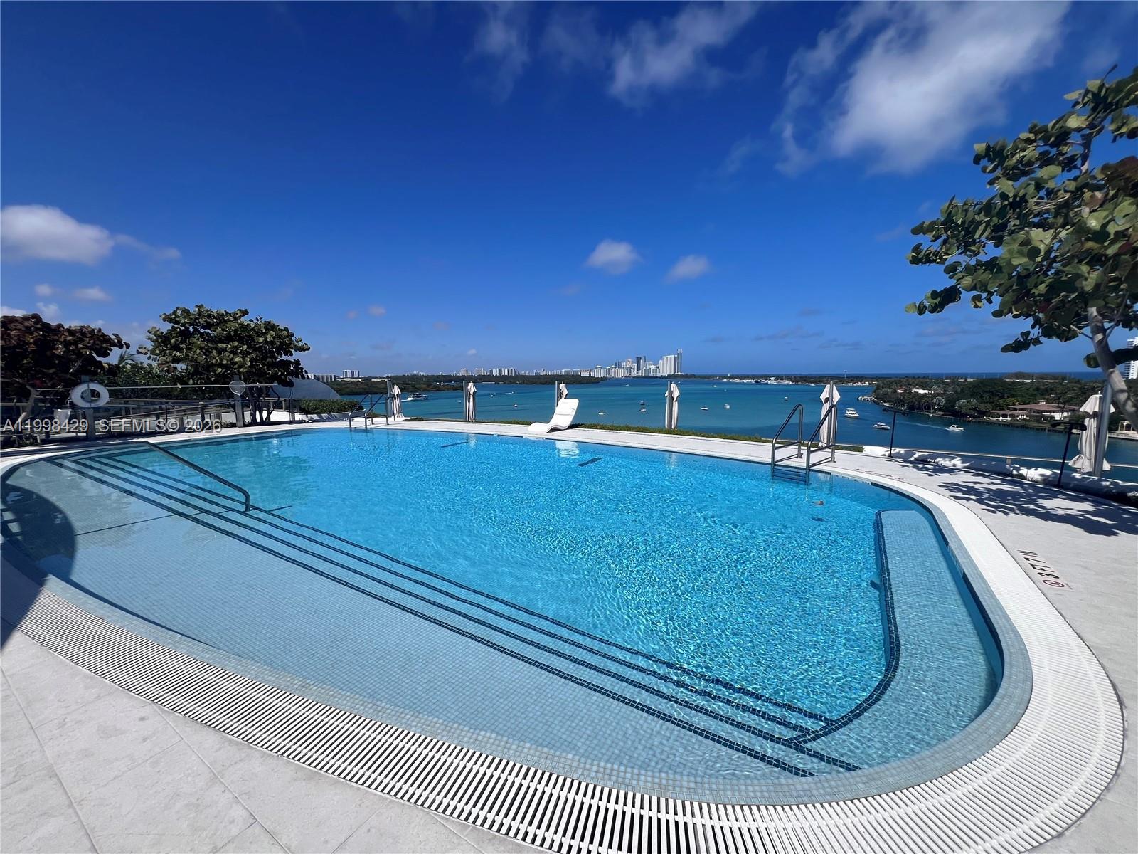 1135 103rd St #304 Bay Harbor Islands, FL 33154