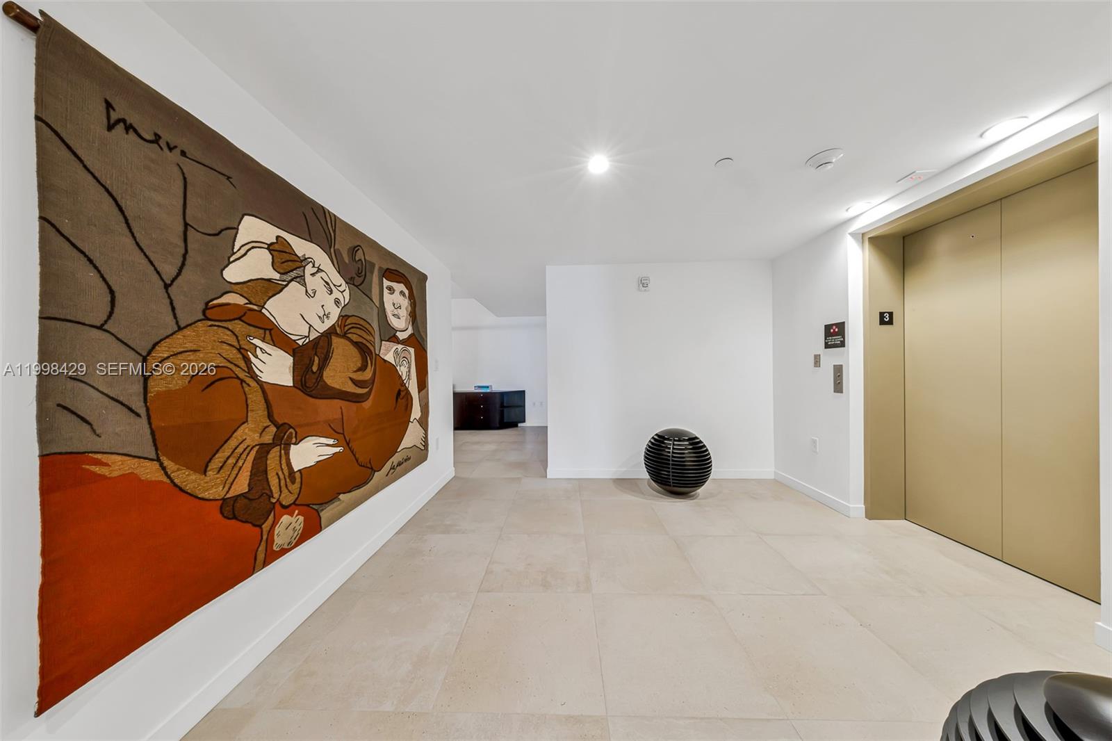 1135 103rd St #304 Bay Harbor Islands, FL 33154