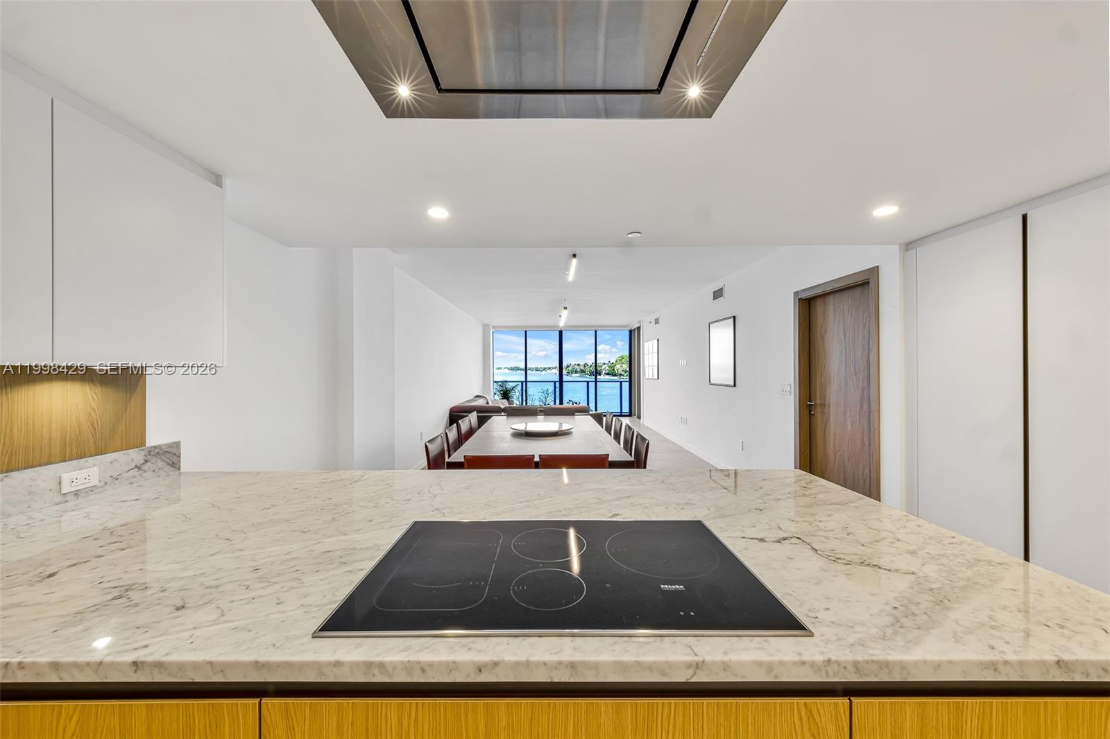 1135 103rd St #304 Bay Harbor Islands, FL 33154