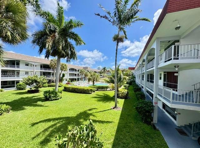 581 Blue Heron Dr #221-B