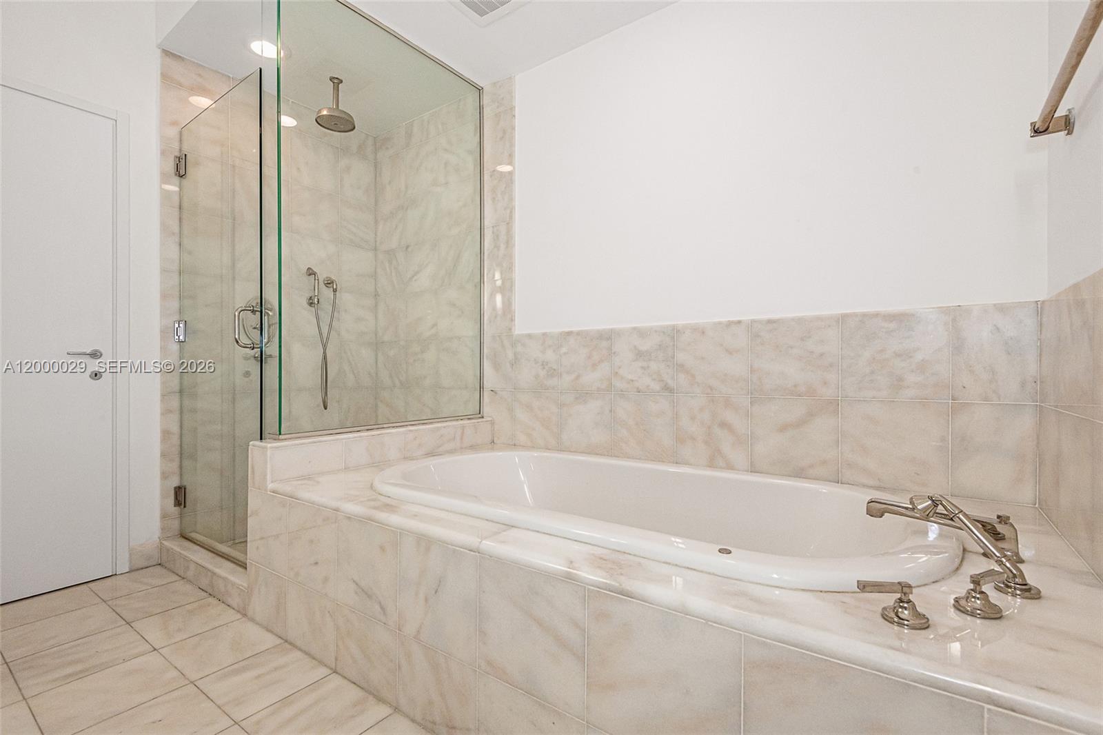 50 S Pointe Dr #1804 Miami Beach, FL 33139