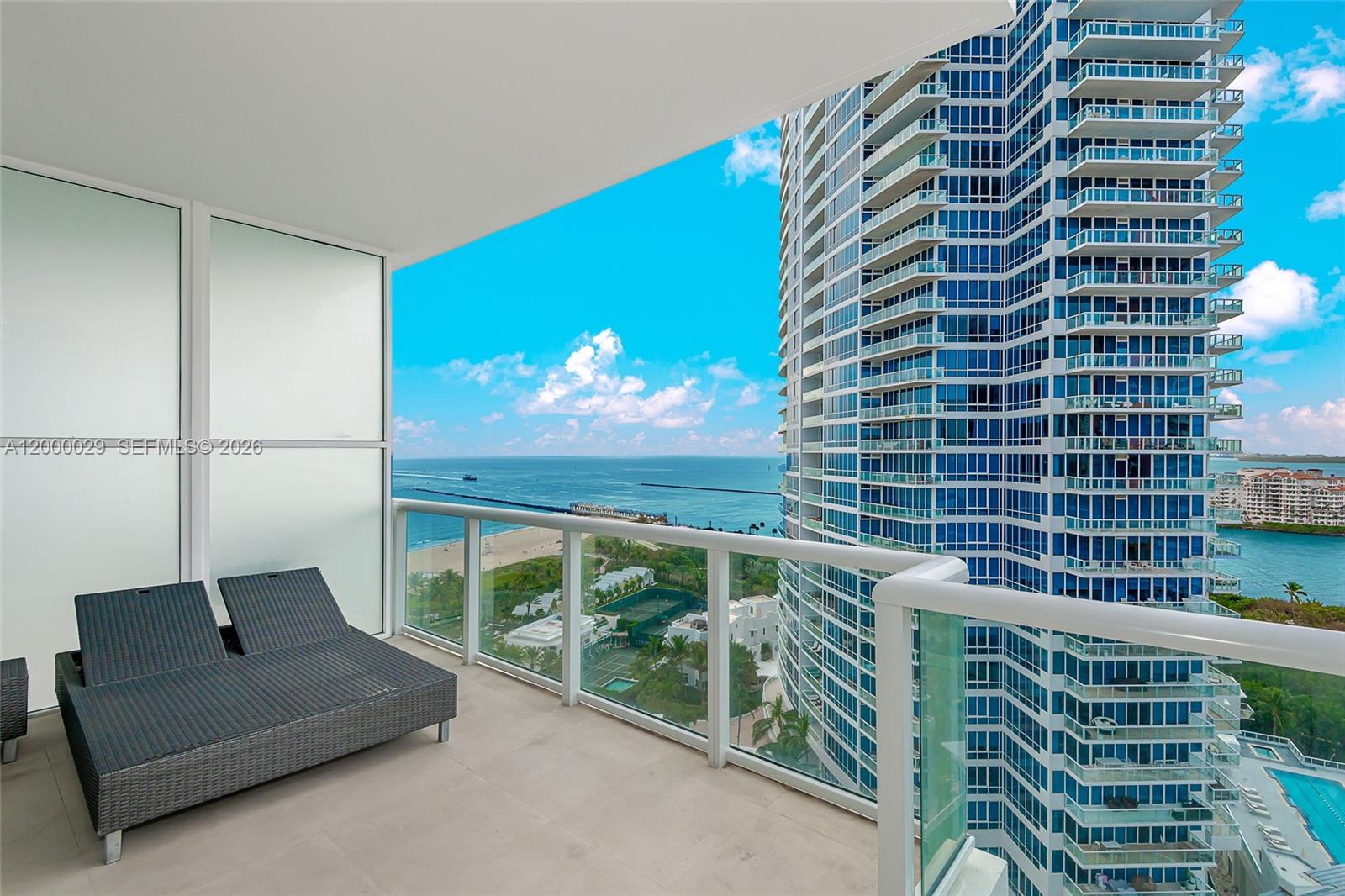 50 S Pointe Dr #1804 Miami Beach, FL 33139