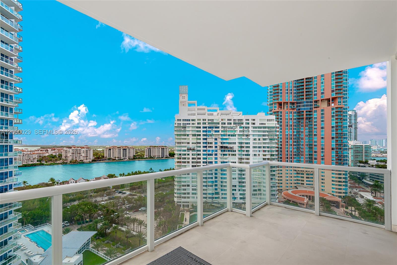 50 S Pointe Dr #1804 Miami Beach, FL 33139