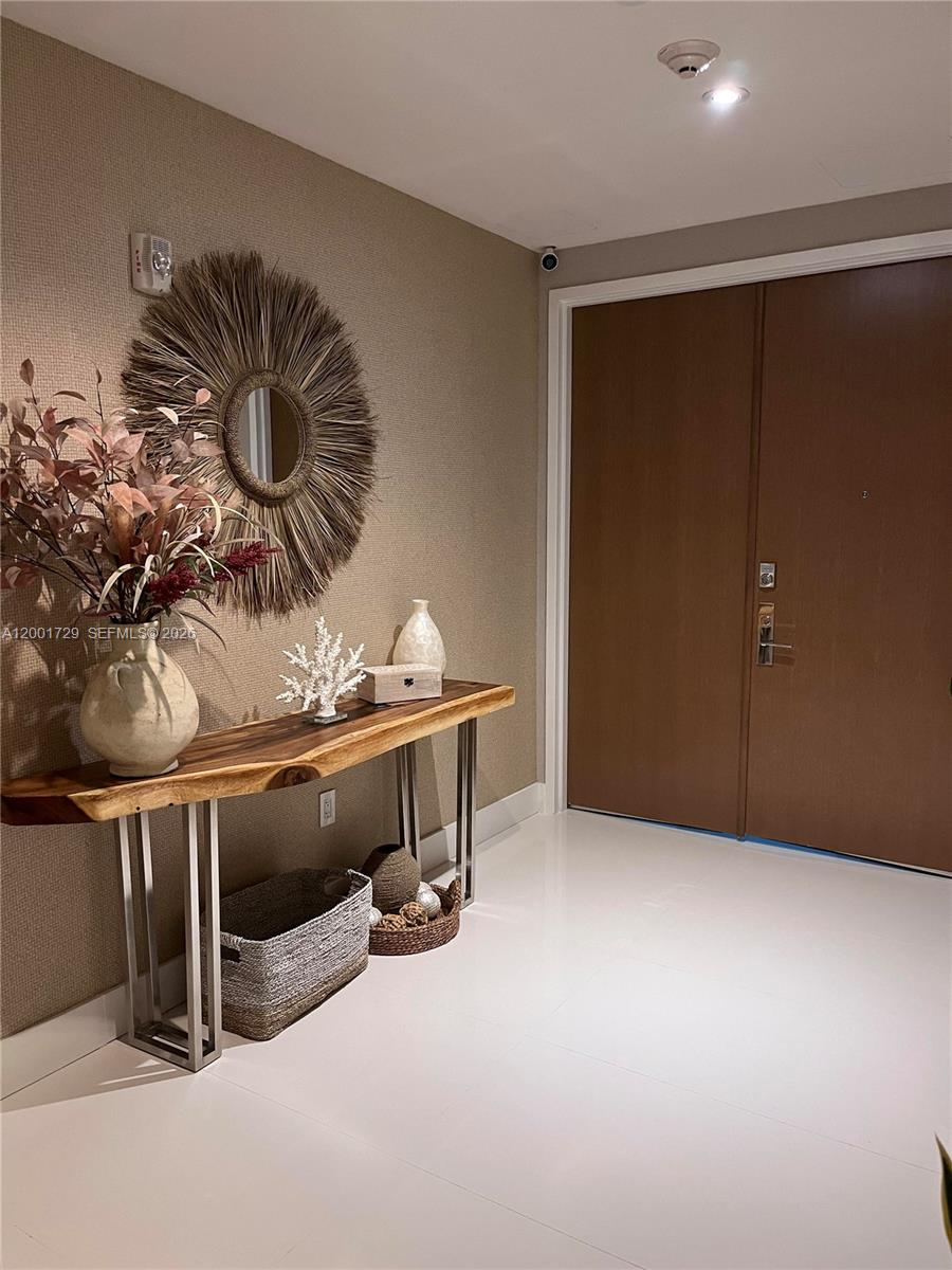 10201 Collins Ave #301 Bal Harbour, FL 33154