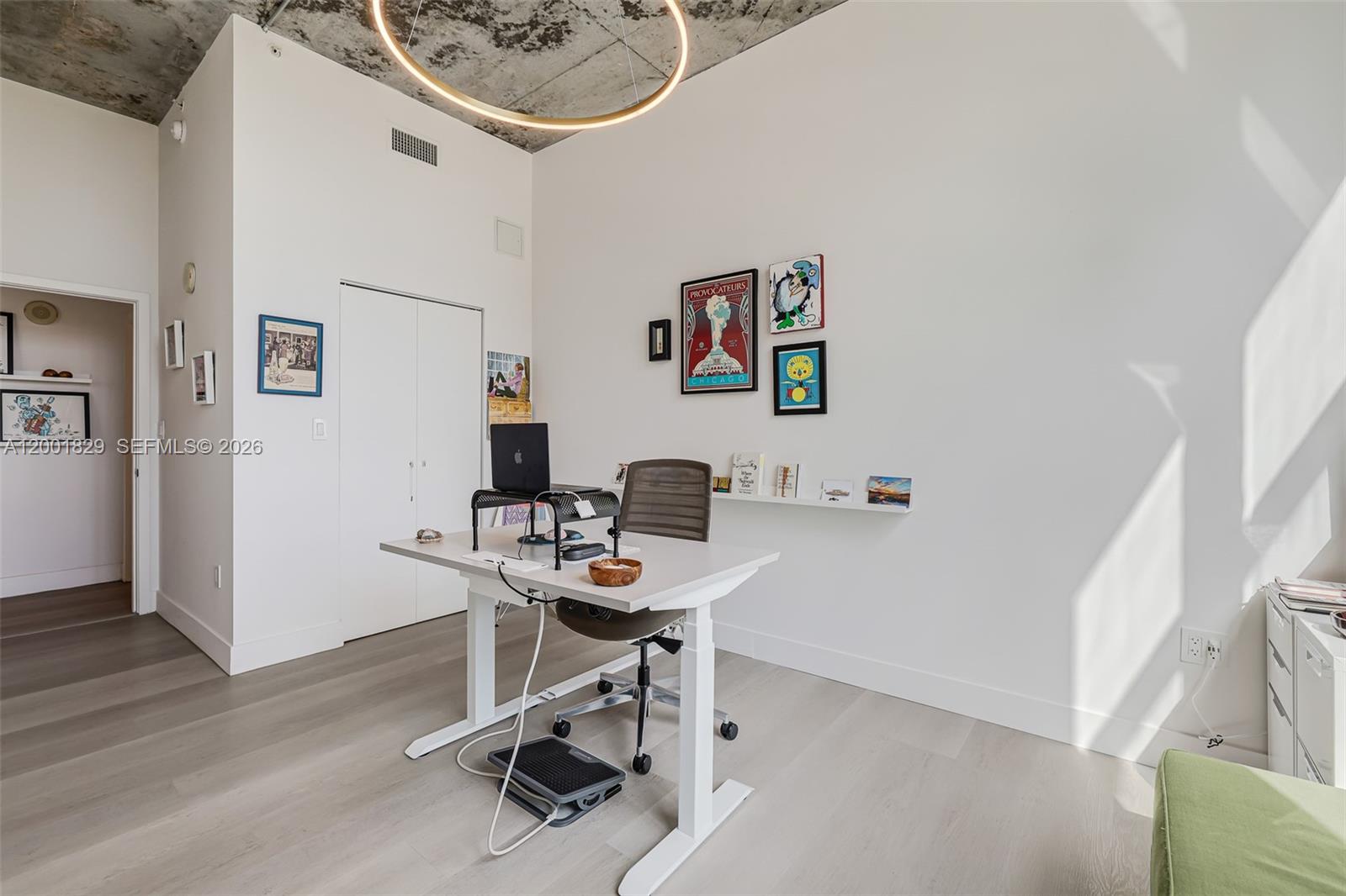 image Cite on the Bay East20