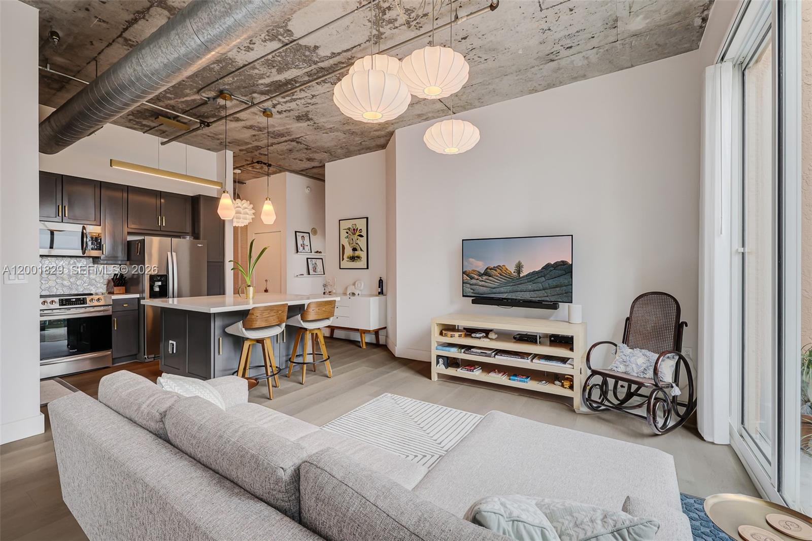 image Cite on the Bay East6