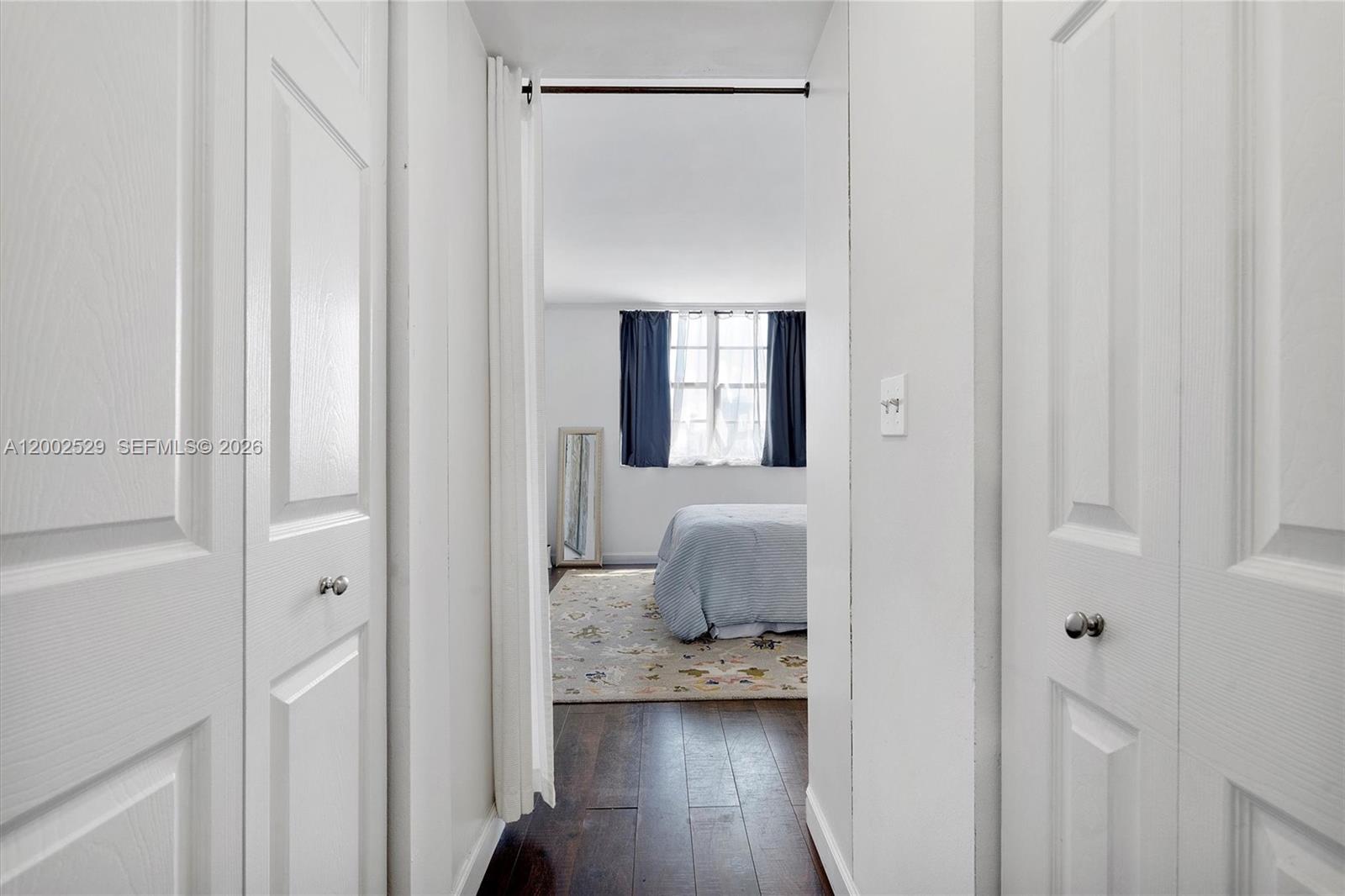image Arlen House Condo19