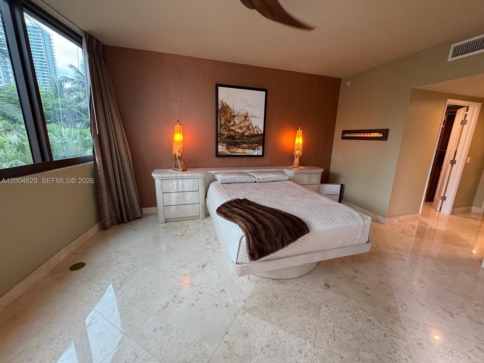 333 Las Olas Way #304 Fort Lauderdale, FL 33301