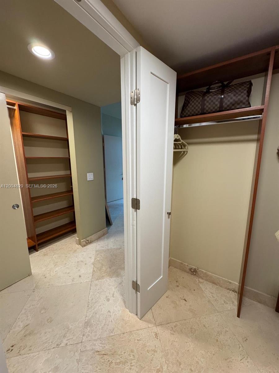 333 Las Olas Way #304 Fort Lauderdale, FL 33301