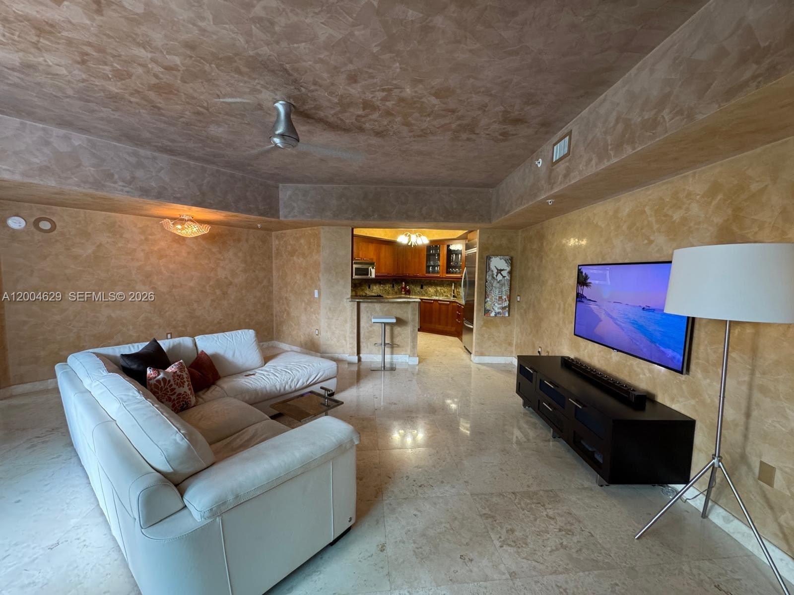 333 Las Olas Way #304 Fort Lauderdale, FL 33301