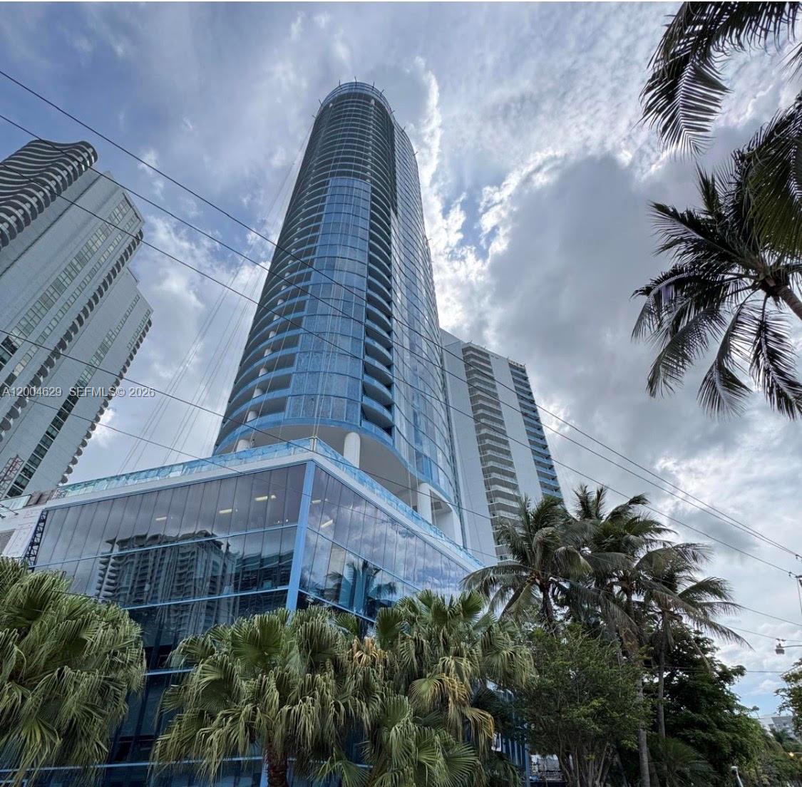 333 Las Olas Way #304 Fort Lauderdale, FL 33301