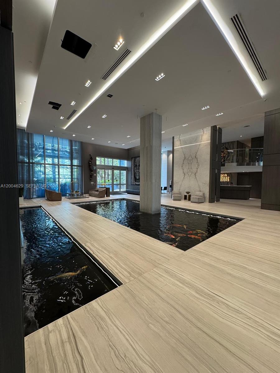 333 Las Olas Way #304 Fort Lauderdale, FL 33301