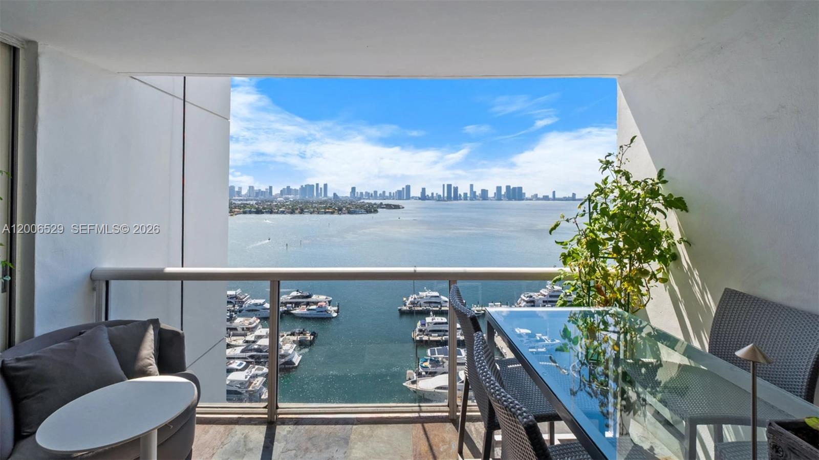 1900 Sunset Harbour Dr #2008 Miami Beach, FL 33139