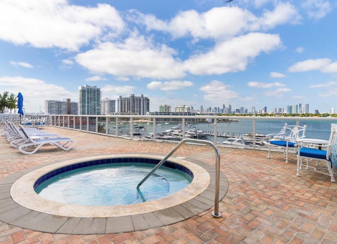 1900 Sunset Harbour Dr #2008 Miami Beach, FL 33139