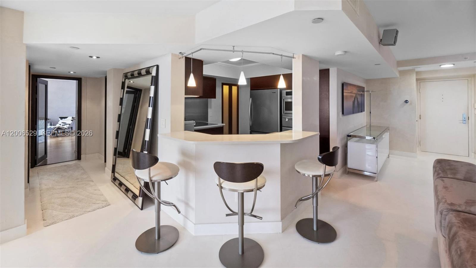 1900 Sunset Harbour Dr #2008 Miami Beach, FL 33139