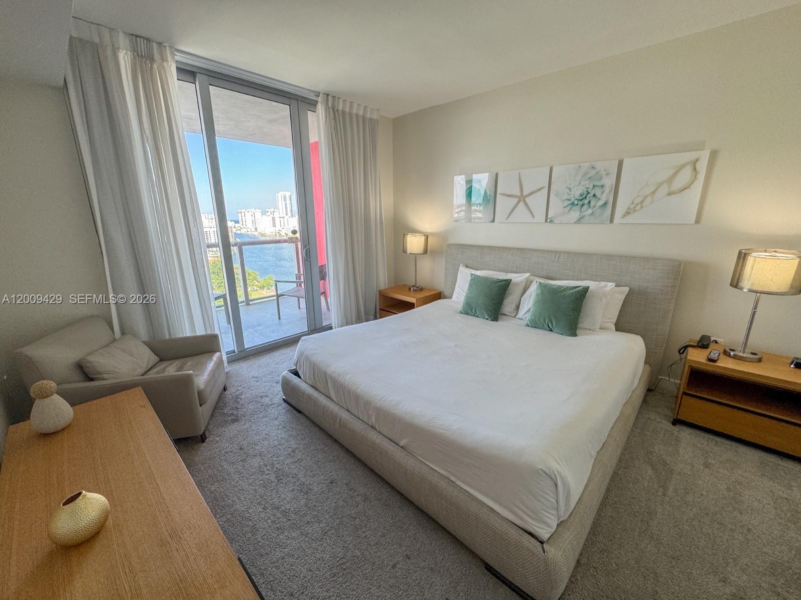 image Beachwalk Condominium12