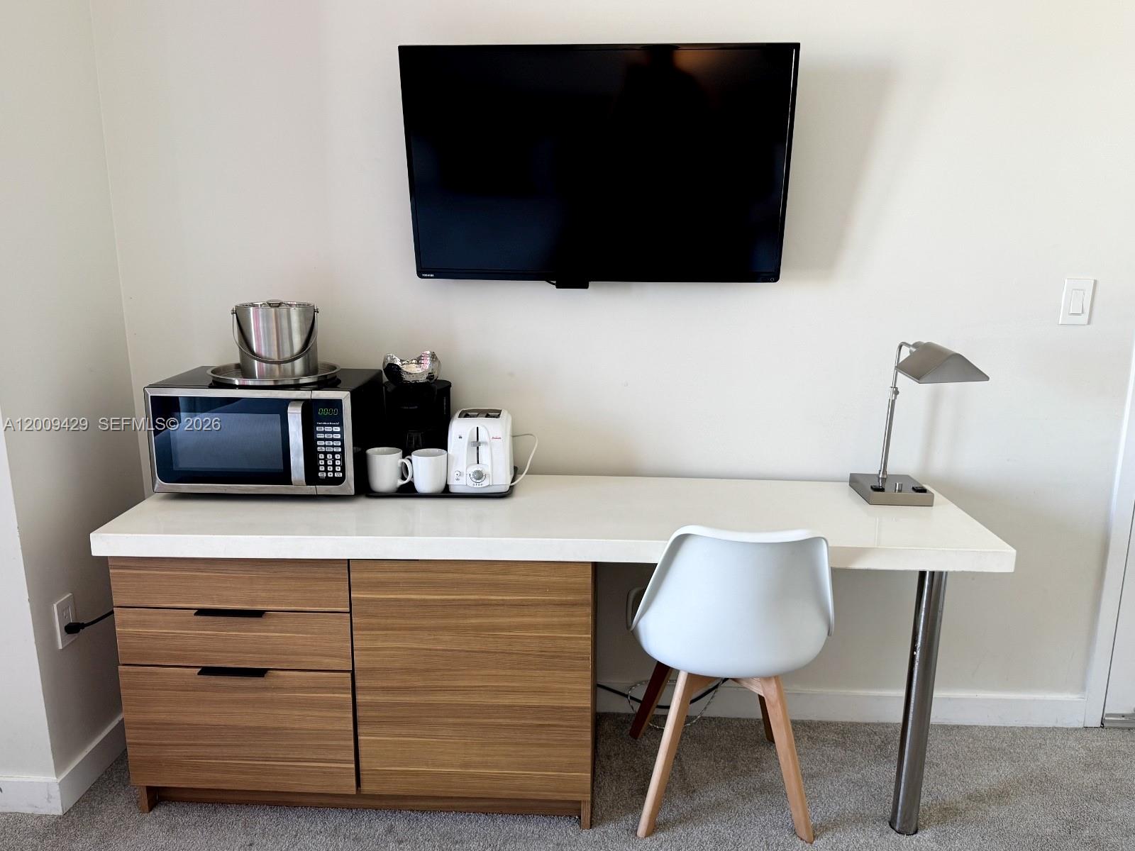 image Beachwalk Condominium15