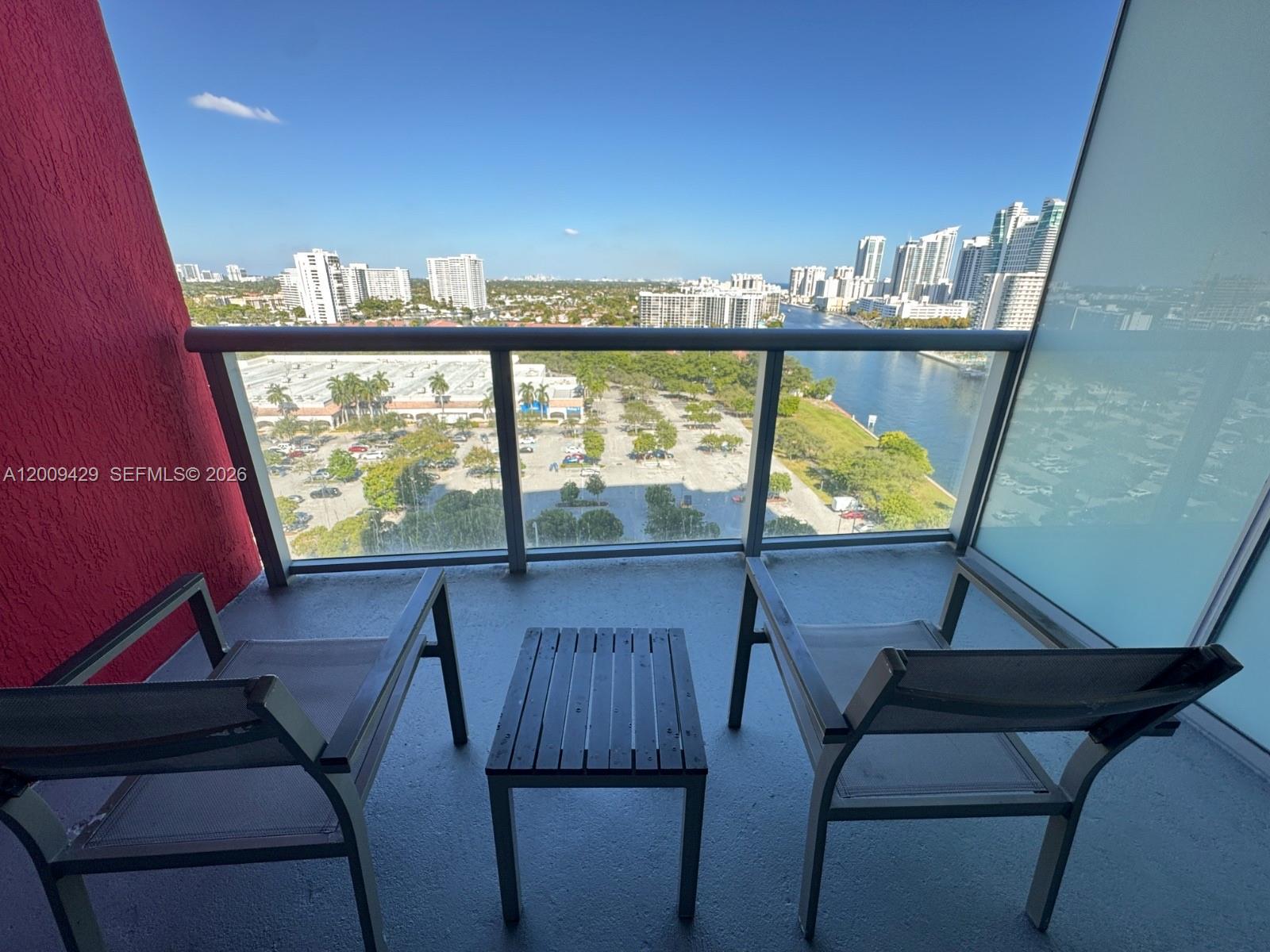image Beachwalk Condominium17